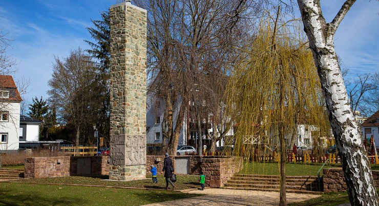 Ehrenmal