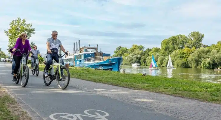 Auf dem Hessischen Radfernweg R4